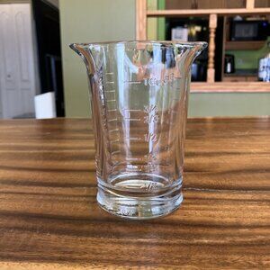 Anchor Hocking Triple Pour Measuring Cup 5" x 3.75" x 3.75" Clear Glass